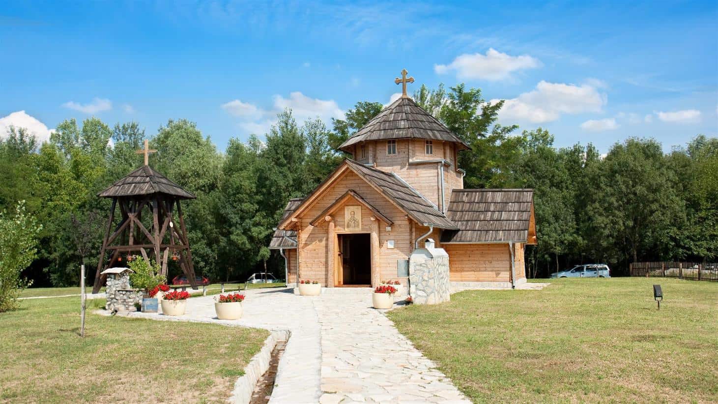 Read more about the article Martovski TM ritrit, Martovski tečaj produbljenih meditacija, Martovski skup svetskog mira